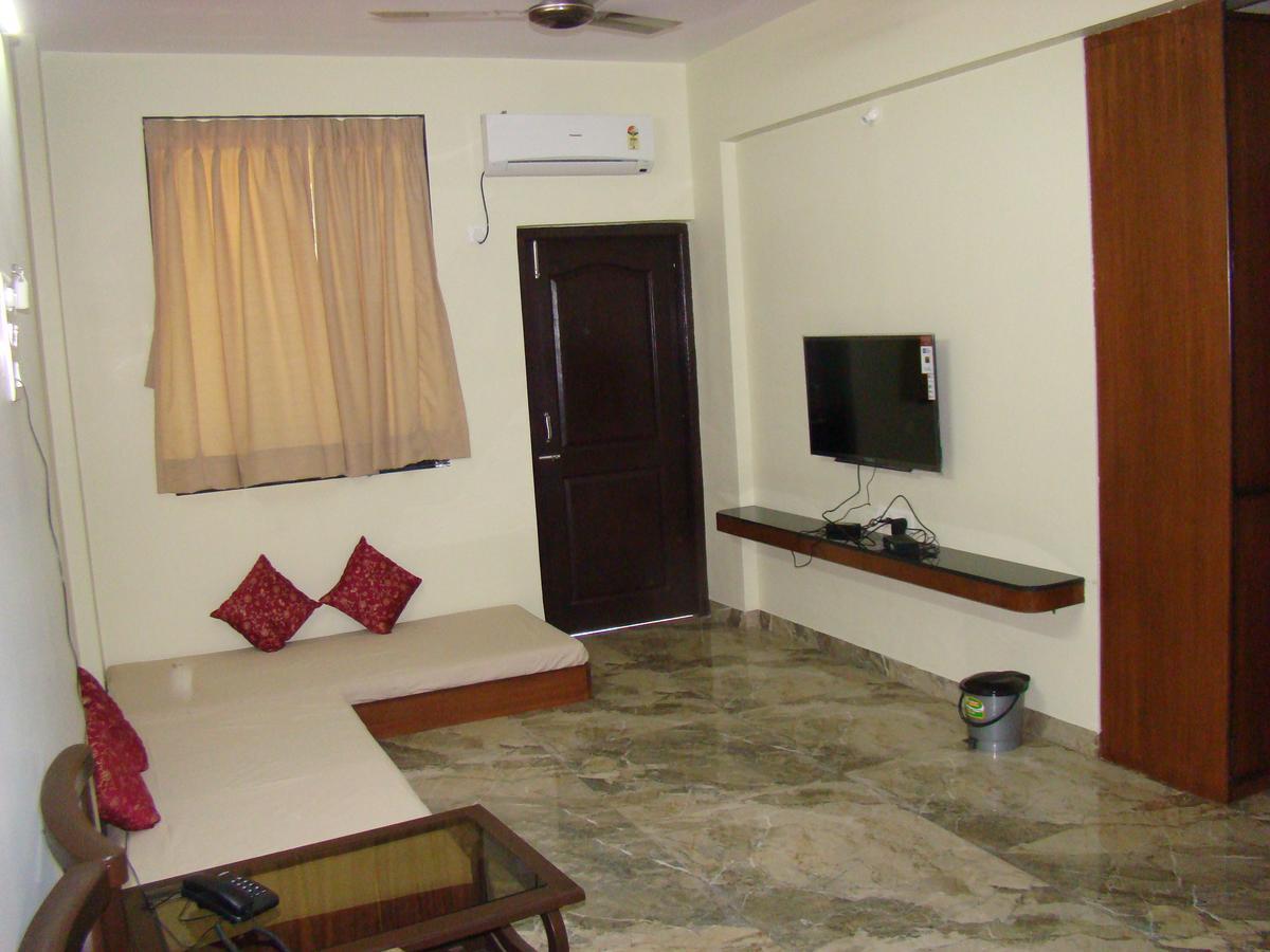 Hira Laxmi Residency 호텔 알리바그 외부 사진