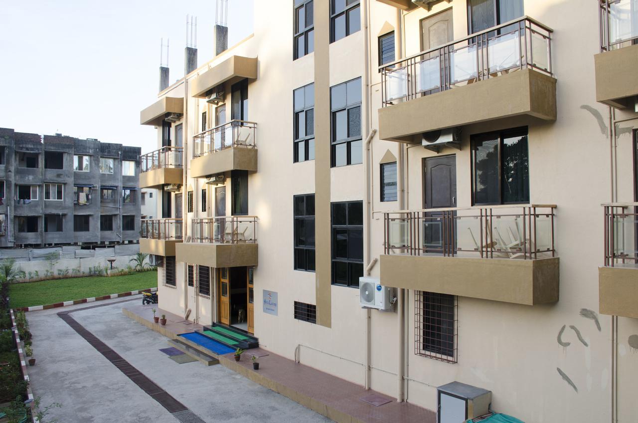 Hira Laxmi Residency 호텔 알리바그 외부 사진